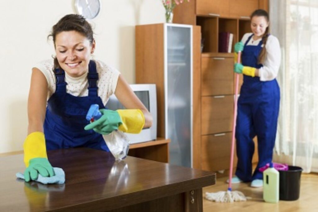 Apartment Cleanout Services